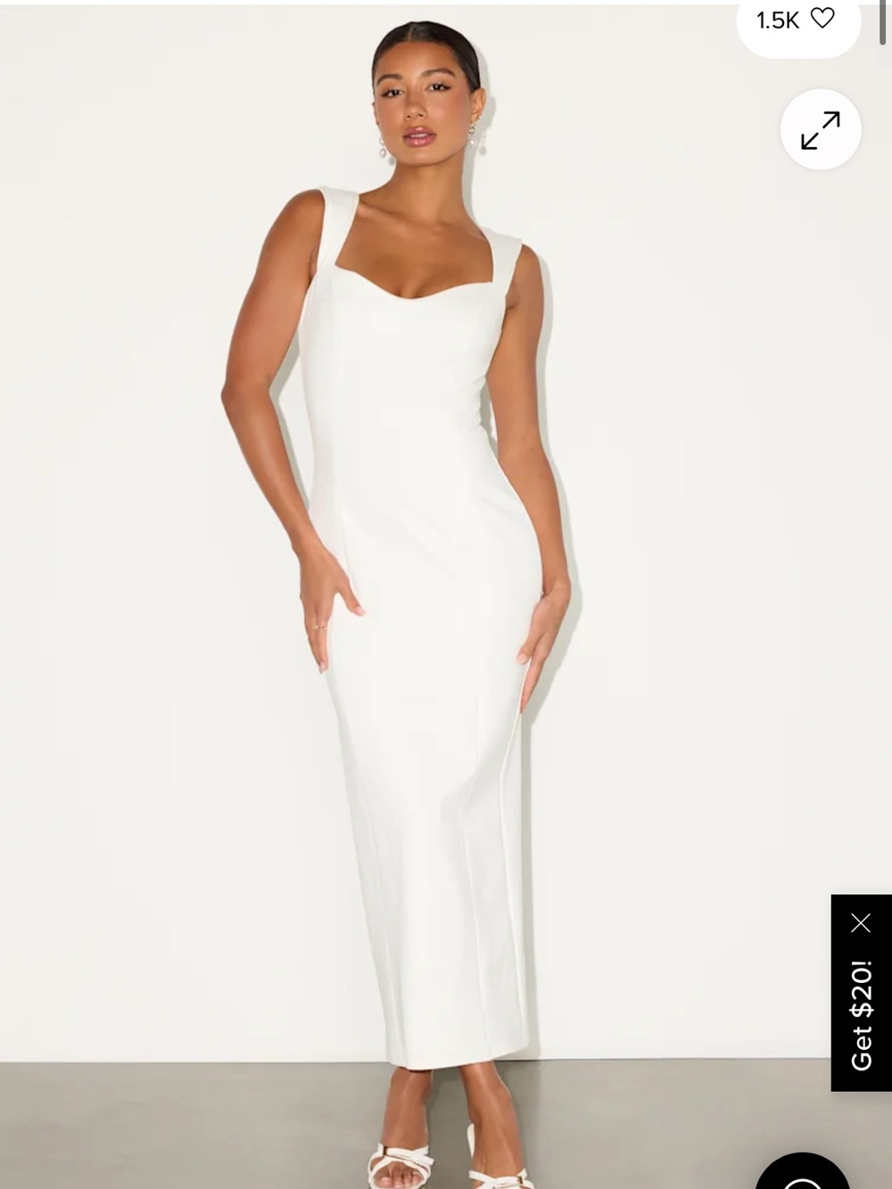 Elegant White Maxi Dress